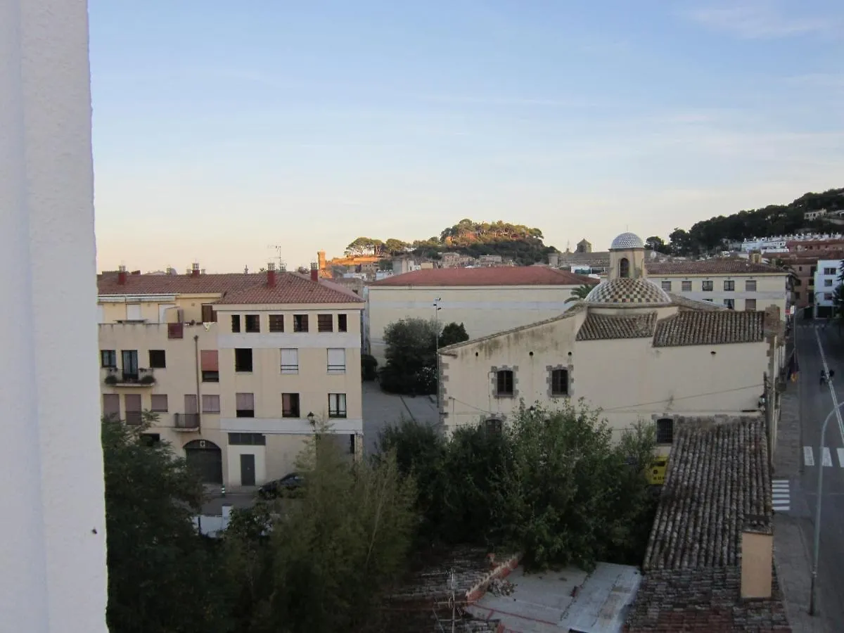 Guest house Hostal Cruz Tossa de Mar
